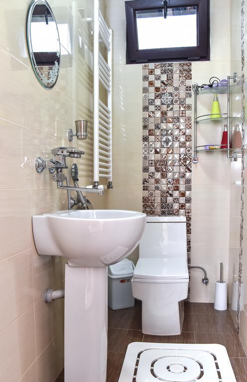 Sofia Hotel Kutaisi Luaran gambar