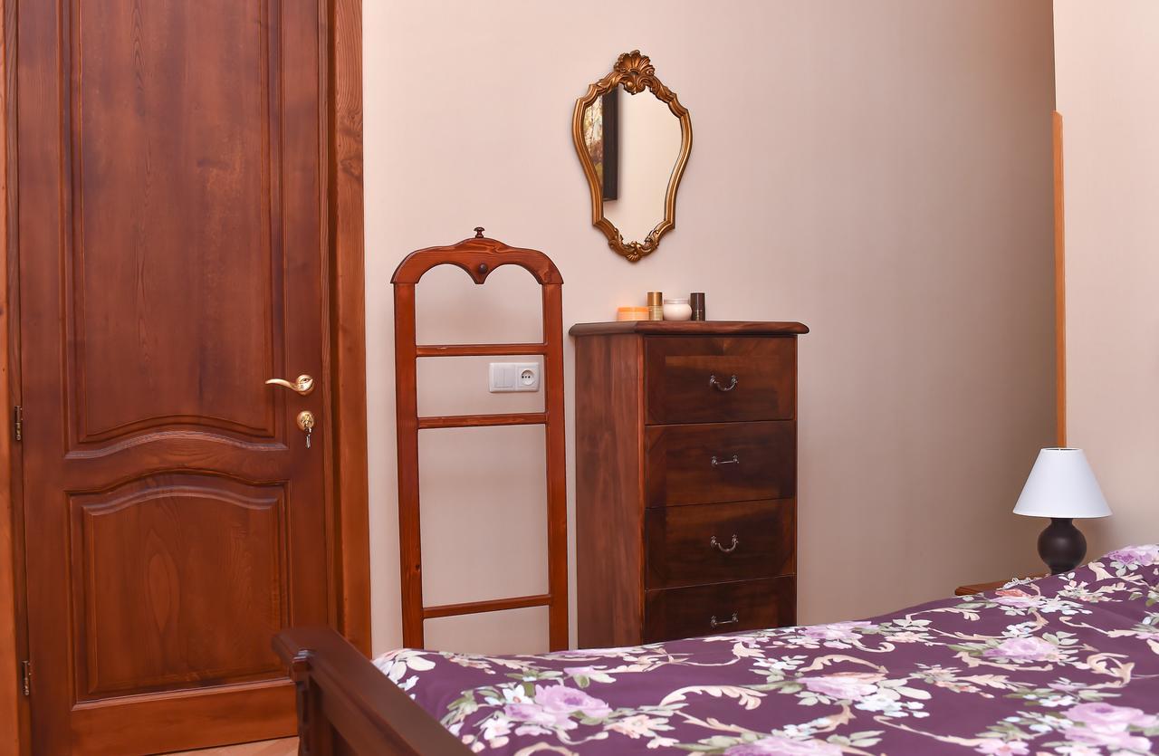 Sofia Hotel Kutaisi Luaran gambar