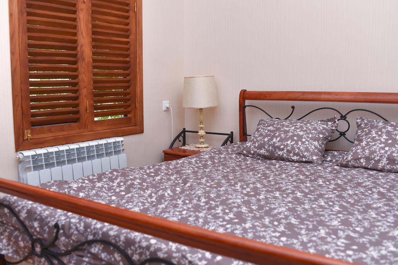 Sofia Hotel Kutaisi Luaran gambar