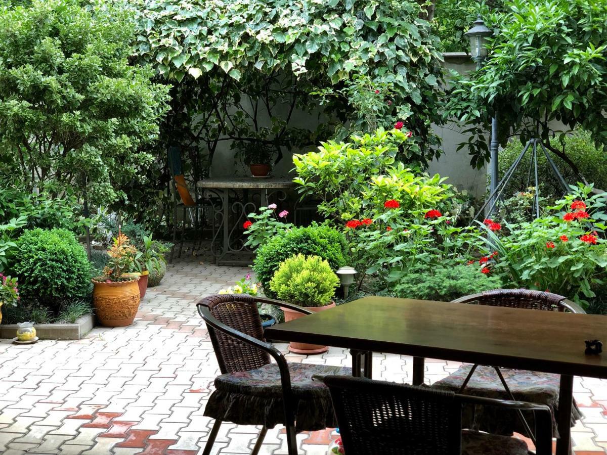 Sofia Hotel Kutaisi Luaran gambar